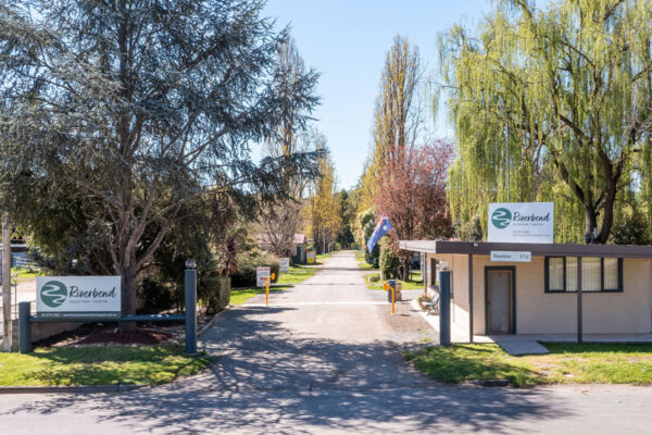 homepage-tiles-caravans-1